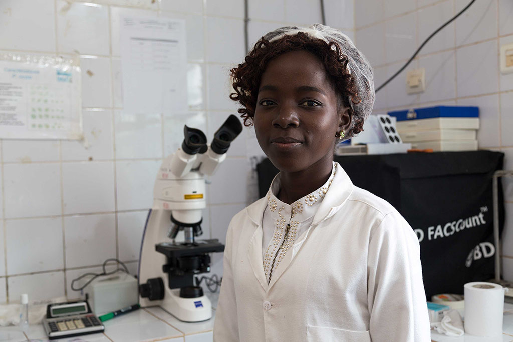 Support for three laboratories researching and detecting NTDs