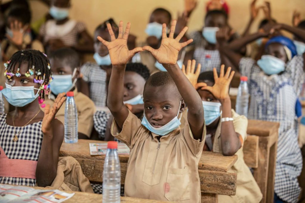 Miniatura de WASH en Costa de Marfil: ¿Cómo evitamos enfermedades olvidadas con agua limpia?