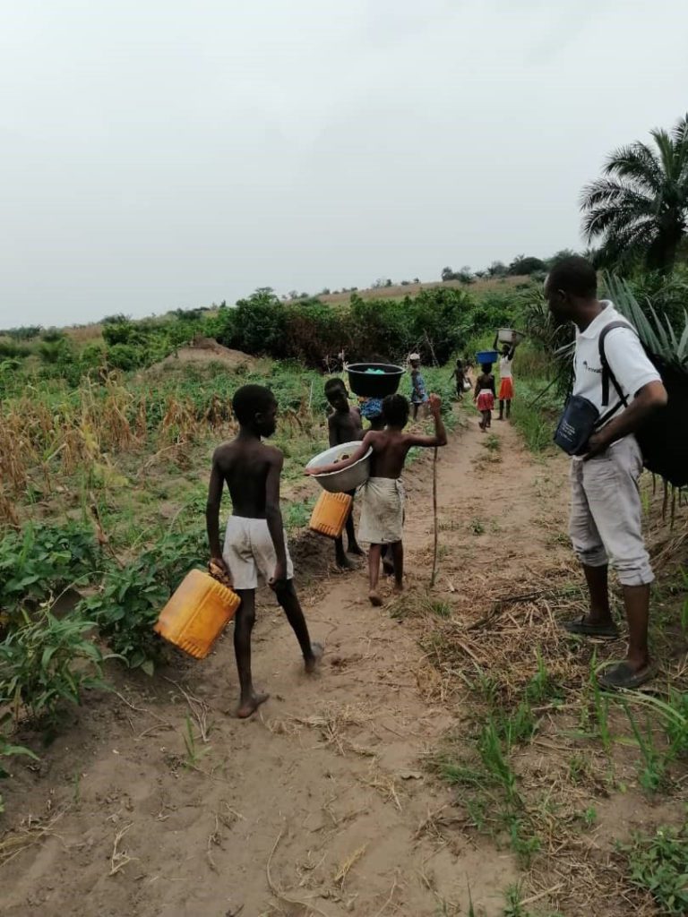 Imagen de Acceso al agua potable en zonas rurales de Benín: ¿Construir un pozo es suficiente?