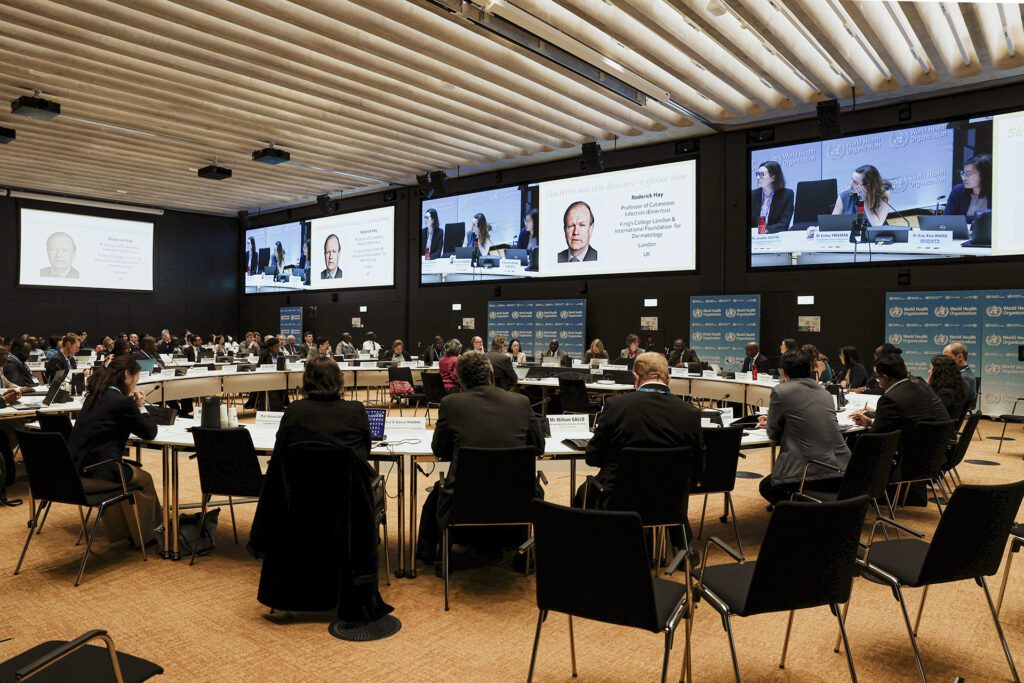 Miniatura de Participamos en la Asamblea Mundial de la OMS sobre ETD de la piel que se celebra en Ginebra