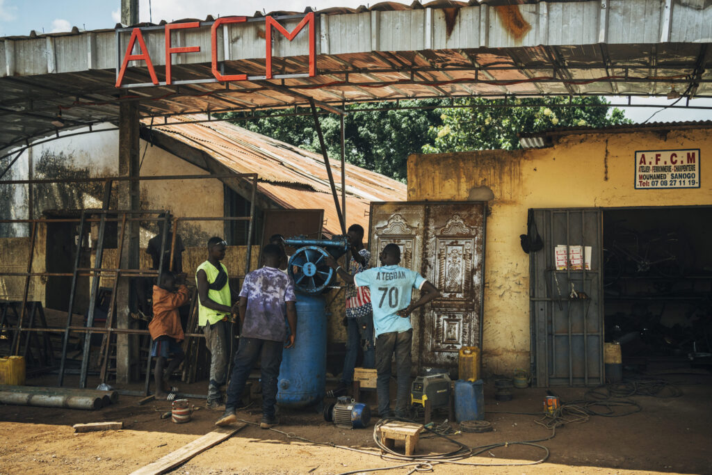 Miniatura de Desarrollo económico frente a la pobreza en África subsahariana